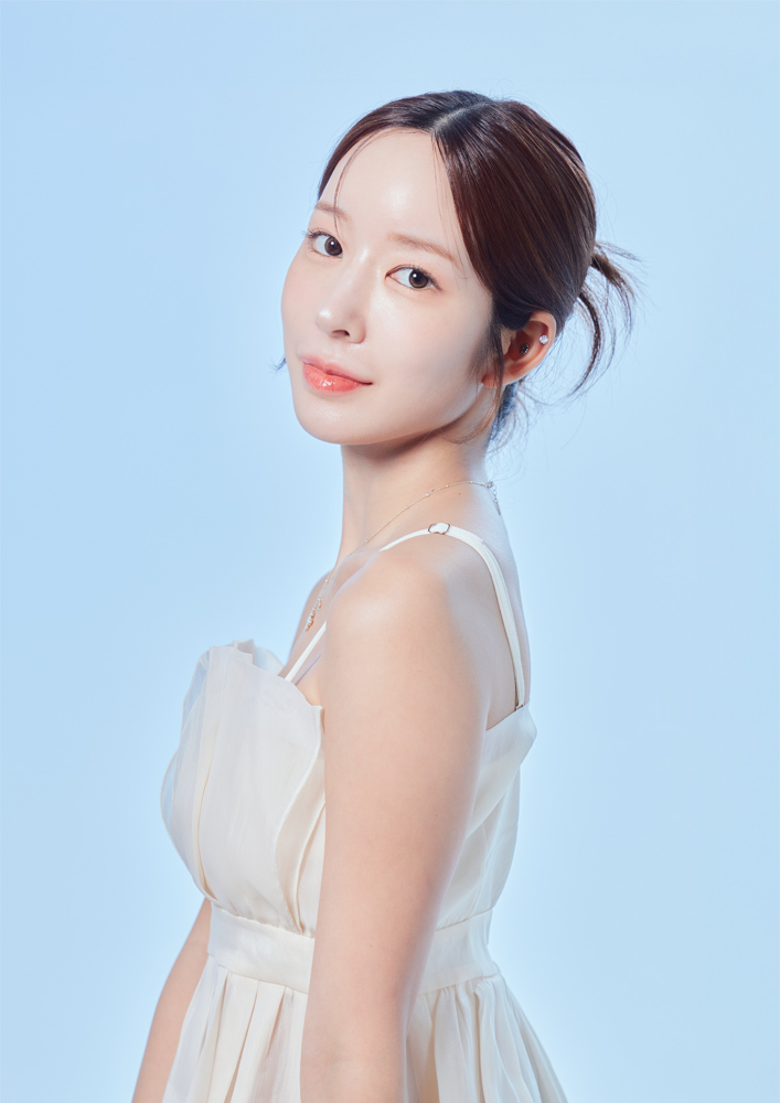 韓国風 メイク プロフィール